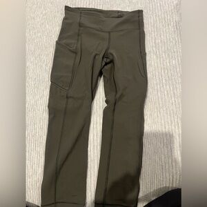 Lululemon speed up tight size 4
